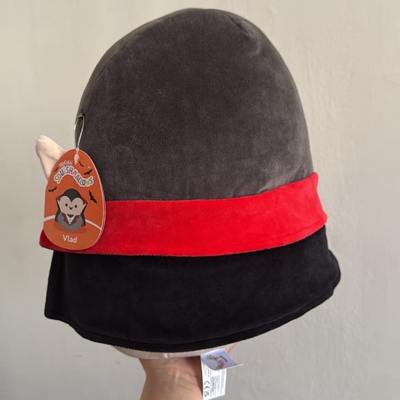 Vlad the Vampire 12” Squishmallow Halloween 2023 - Picture 3 of 6